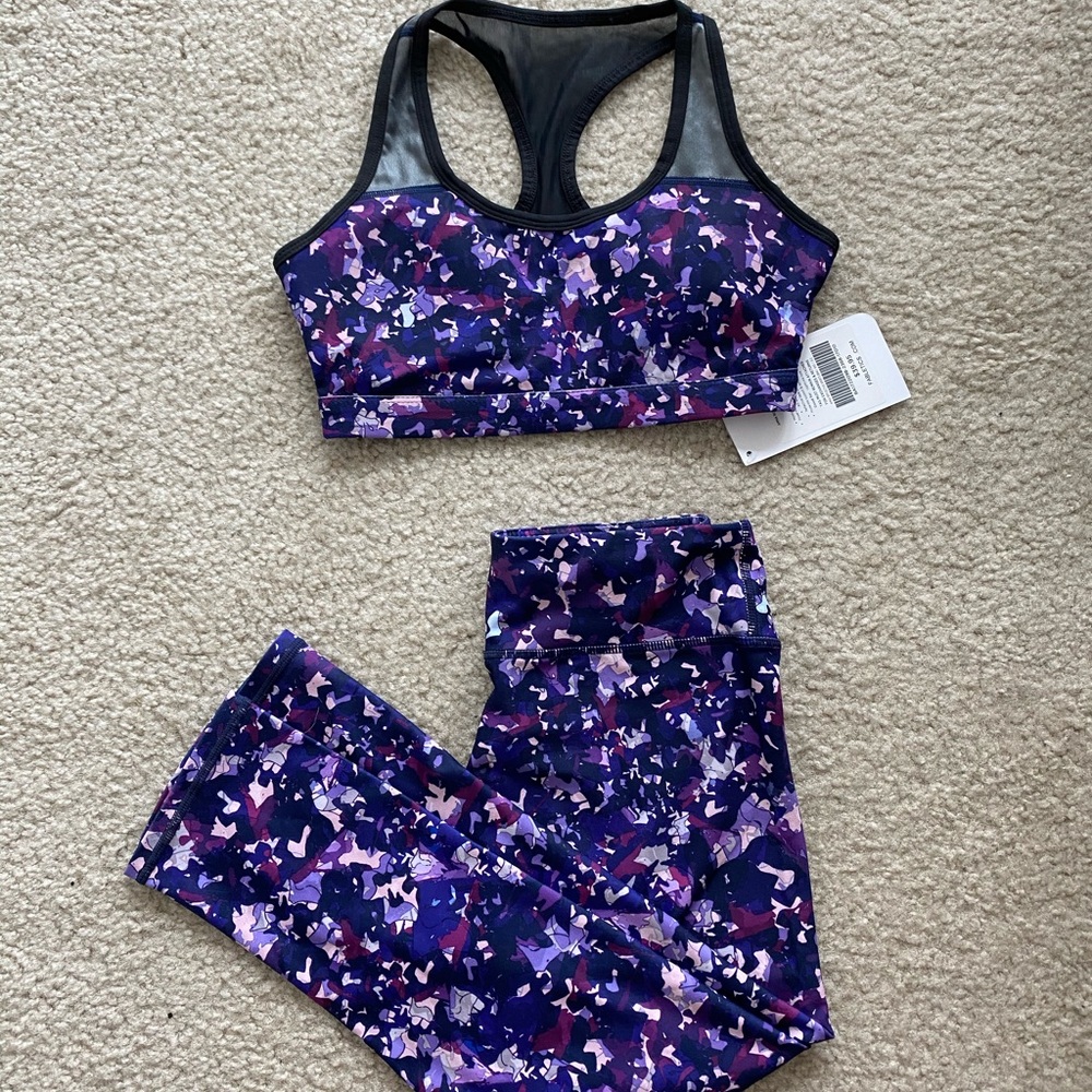 Fabletics | Salar Capri Leggings